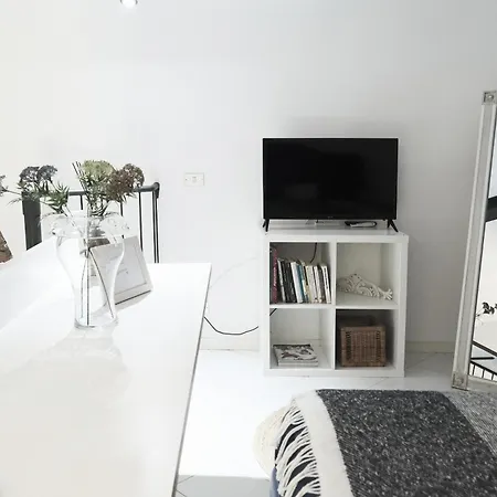 Comecasa Grazioso Loft In Crocetta Near Mangiagalli Appartement
