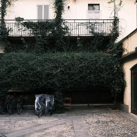 Comecasa Grazioso Loft In Crocetta Near Mangiagalli Appartement