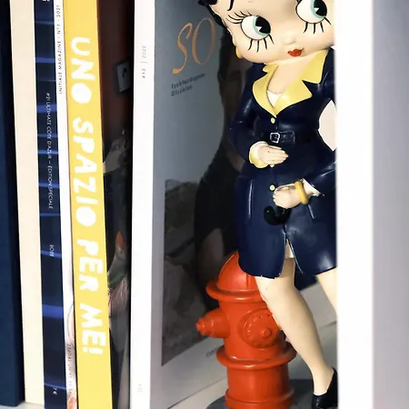 דירה Comecasa Grazioso Loft In Crocetta Near Mangiagalli מילאנו