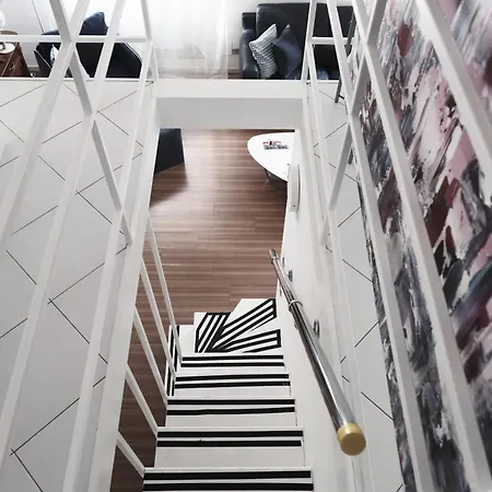 דירה Comecasa Grazioso Loft In Crocetta Near Mangiagalli מילאנו