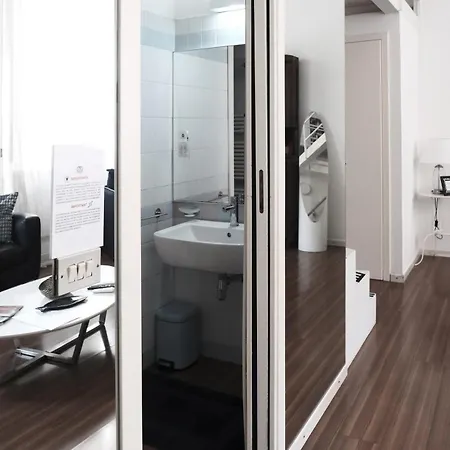 Comecasa Grazioso Loft In Crocetta Near Mangiagalli דירה