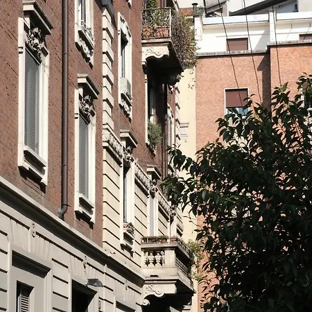 דירה Comecasa Grazioso Loft In Crocetta Near Mangiagalli מילאנו