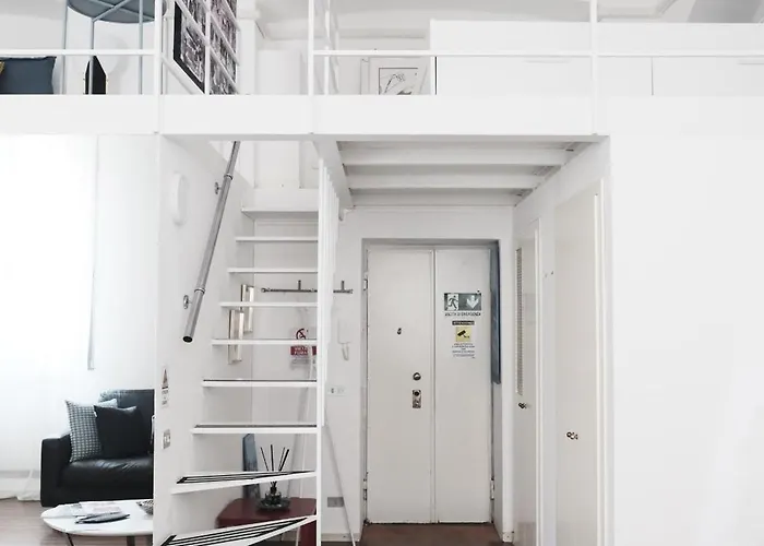 Comecasa Grazioso Loft In Crocetta Near Mangiagalli Διαμέρισμα
